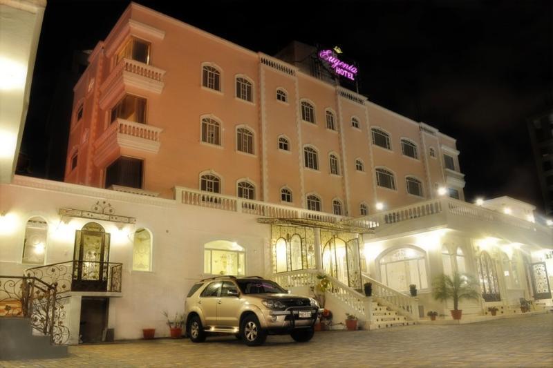 Eugenia Hotel Quito Exterior foto